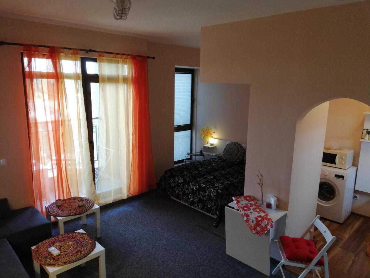 Студио Маргрете Burgas Exterior foto